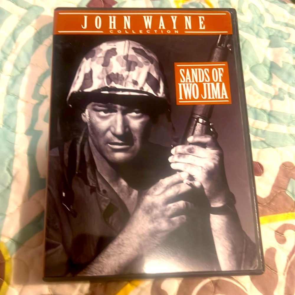 🔥JOHN WAYNE SANDS OF IWO JIMA CLASSIC DVD. ITS A CLASSIC MUST SEE!!